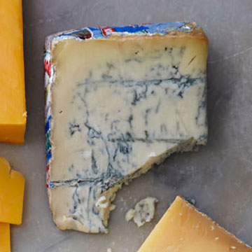 101645408_bluecheese.jpg