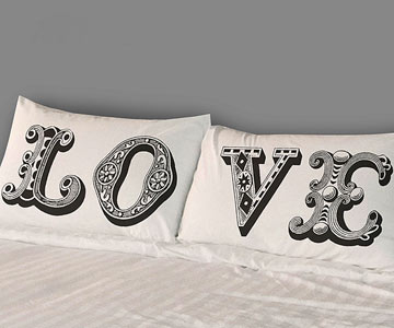 love_pillowcase.jpg
