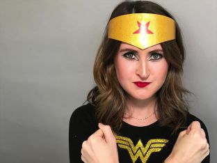 Easy Wonder Woman Halloween Makeup Tutorial