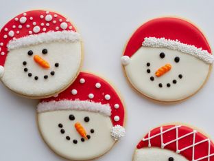 How to Decorate Snowman Cookies