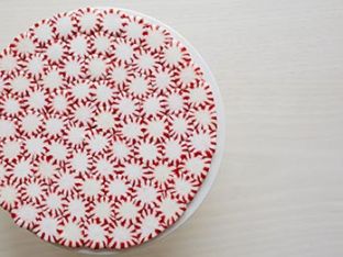 How to Make a Peppermint Plate