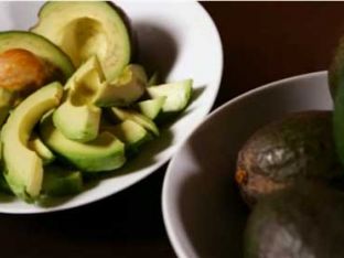 How to Select, Peel and Pit an Avocado