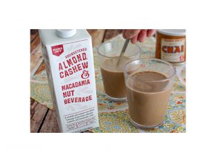 Trader Joe's Unsweetened Almond Cashew & Macadamia Nut Beverage