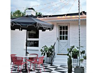 black and white backyard decor