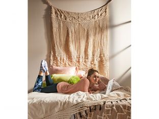 teen bedroom