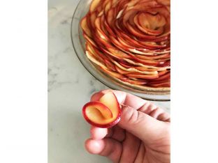 apple blossom pie