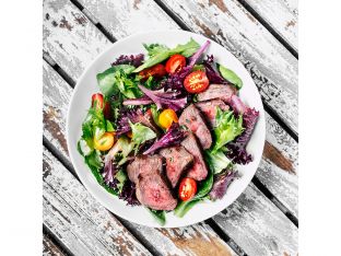 healthy salad with steak