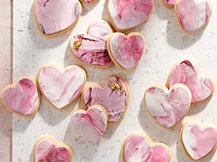 vanilla sugar cookies with marbled frosting