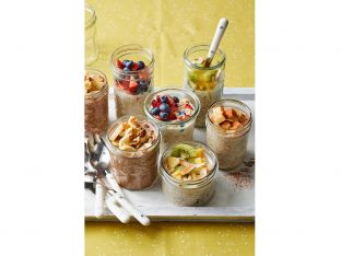 variety of overnight oats in mason jars