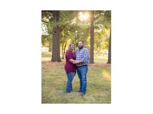 Melissa Mountain BEFORE weight loss, outside with husband