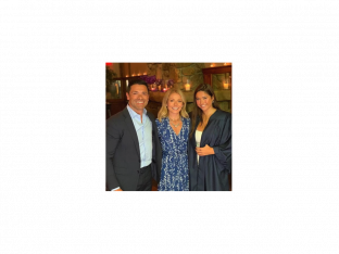Kelly Ripa Family pic