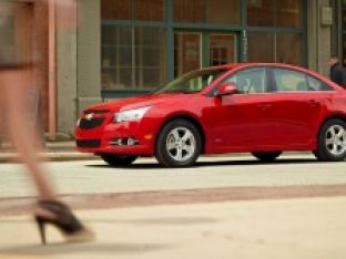 chevy-cruze-beauty-shot.jpg