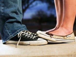 teen-dating-shoes-636.jpg