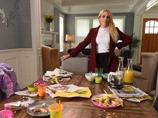 busy-philipps-art.jpg