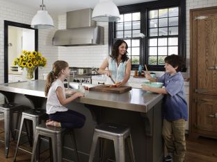 cr kids in kitchen.jpg