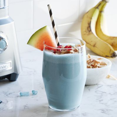spirulina smoothie glass