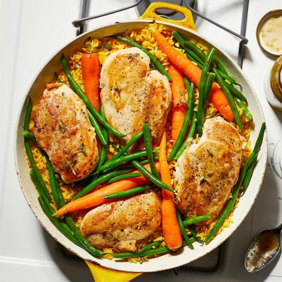 chicken breasts with carrots and beans