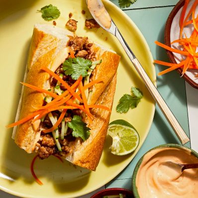 banh mi sandwich with ground pork