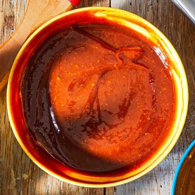 tomato-based rib sauce in dish