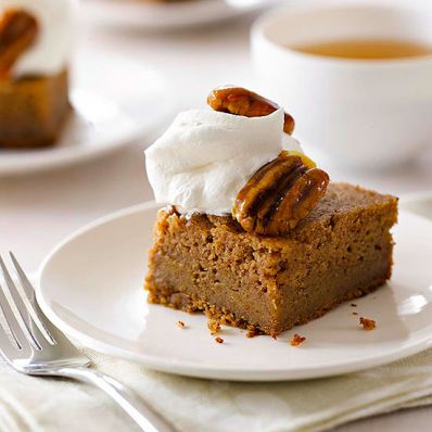 Slow-Cooker Applesauce Cake with Caramel Sauce