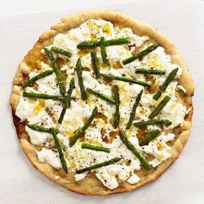 Asparagus and Ricotta Pizza