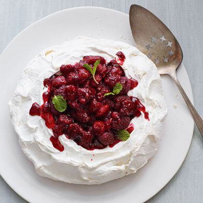 Raspberry Pavlova