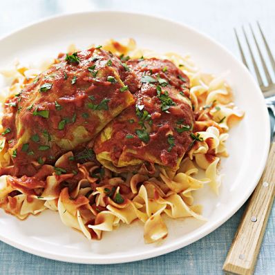 Slow-Cooker Sweet and Sour Stuffed Cabbage Rolls