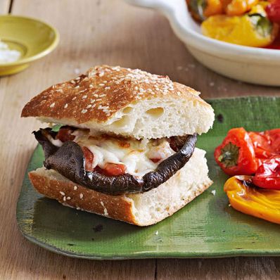 Portobello Pizza Cheeseburgers