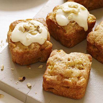 Apple Hazelnut Blondies