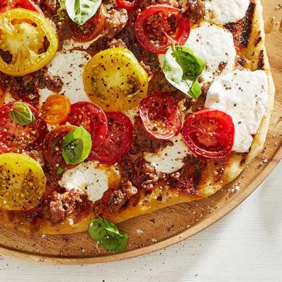 Sausage and Tomato Pizza