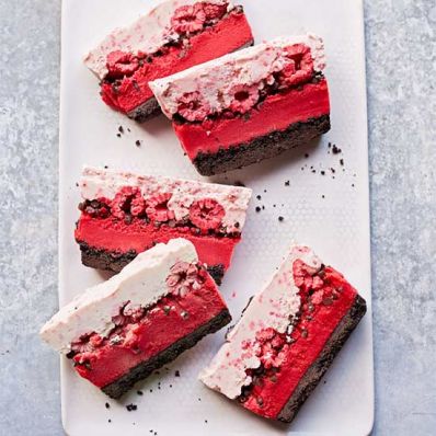 Frozen Raspberry-Chocolate Cake