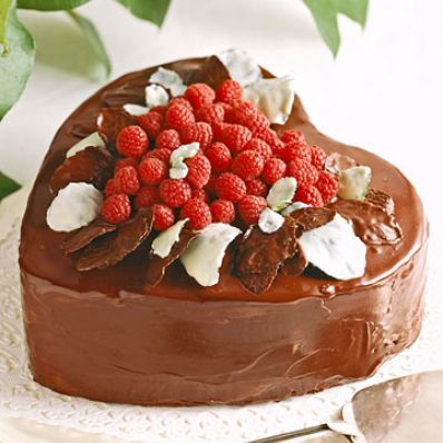 Mint-berry Burst Cake