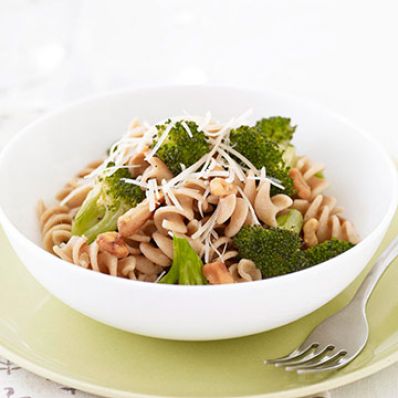 Pasta with Garlicky Roasted Broccoli
