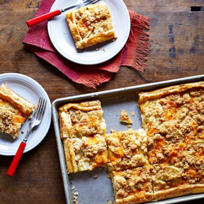 Apple-Cheddar Slab Pie