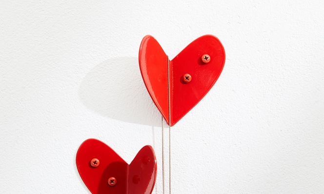 Eric Trine Bent Metal Hook – Heart