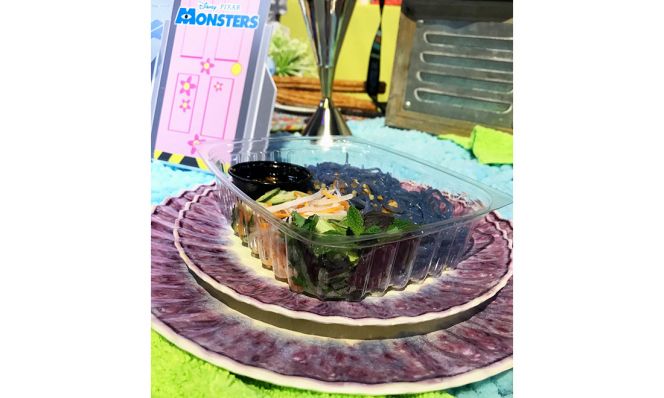 Color-Changing Noodles at Disneyland