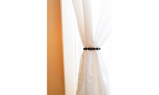 curtain hair tie