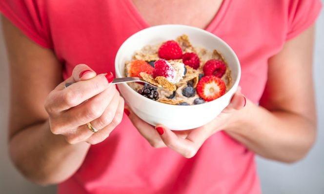 healthy breakfast with fruit