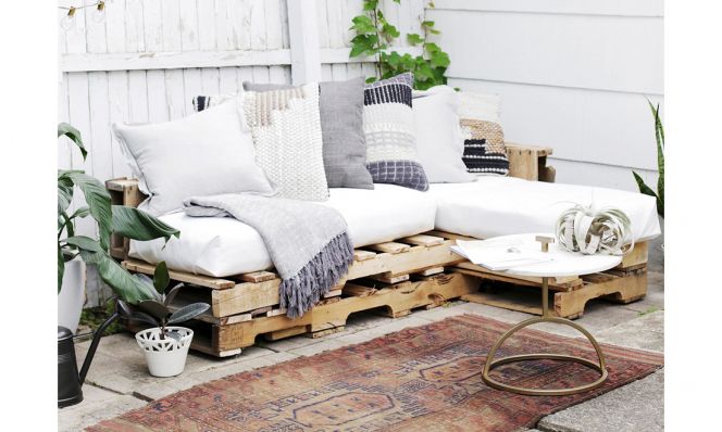 pallet outdoor seating