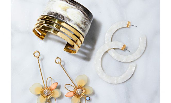 resin jewelry