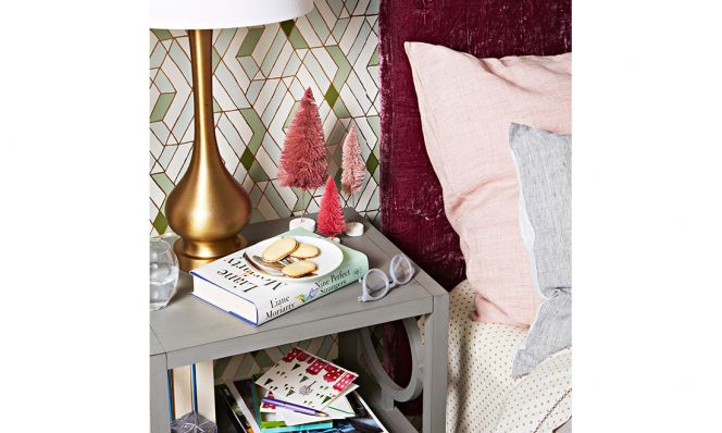 december 2018 nightstand