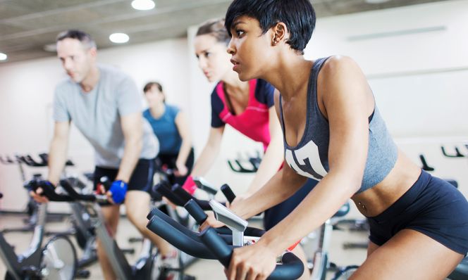 people in spin class