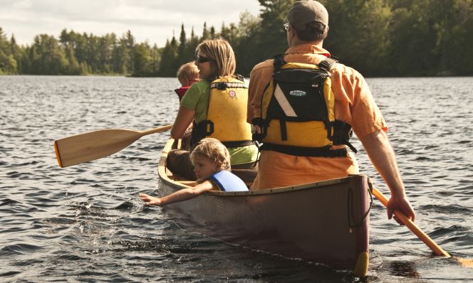 FamilyBoating.jpg